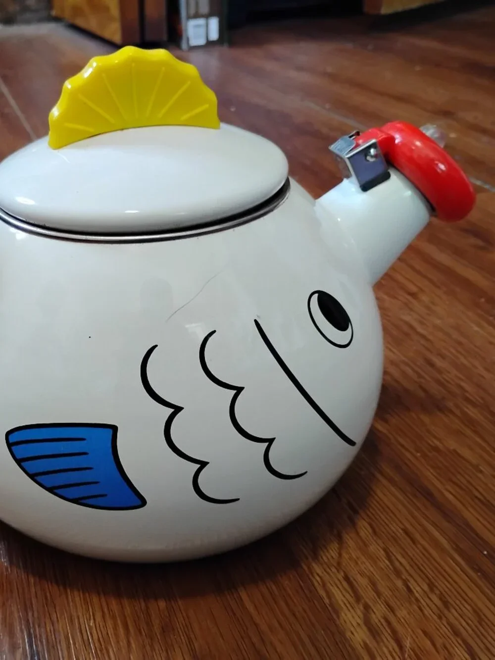 Vintage Kamenstein Fish Tea Kettle Pot